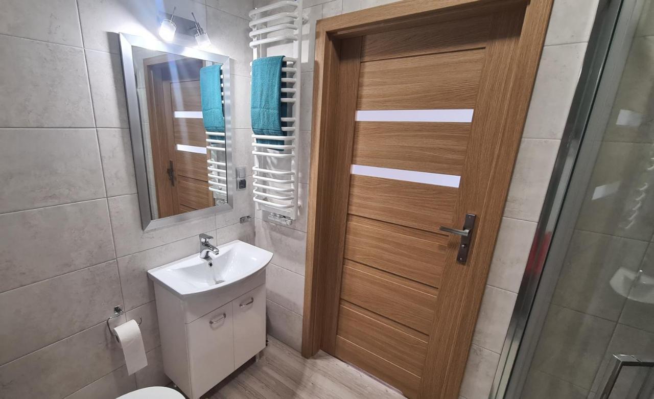 Sloneczny Apartament Warka Eksteriør billede