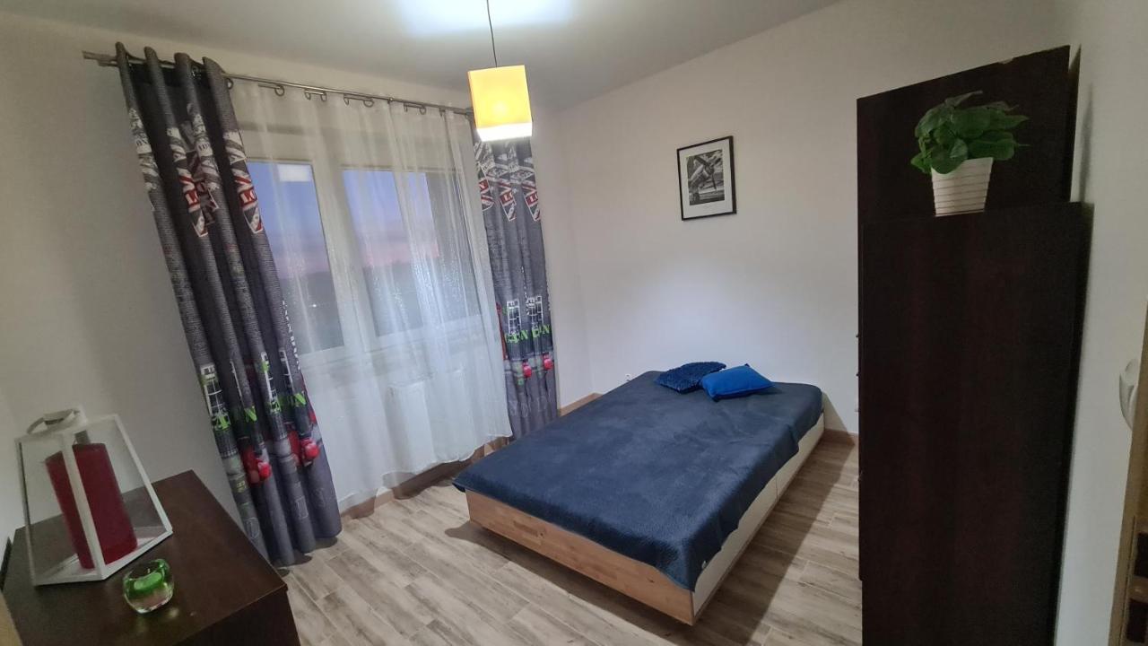 Sloneczny Apartament Warka Eksteriør billede